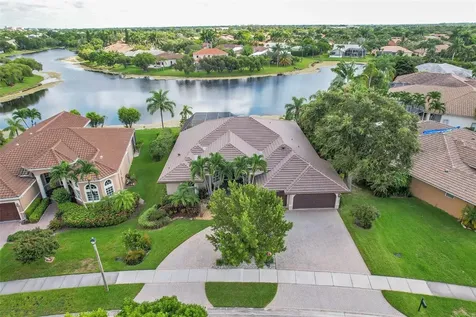 5079 Kensington Circle Coral Springs FL 33076