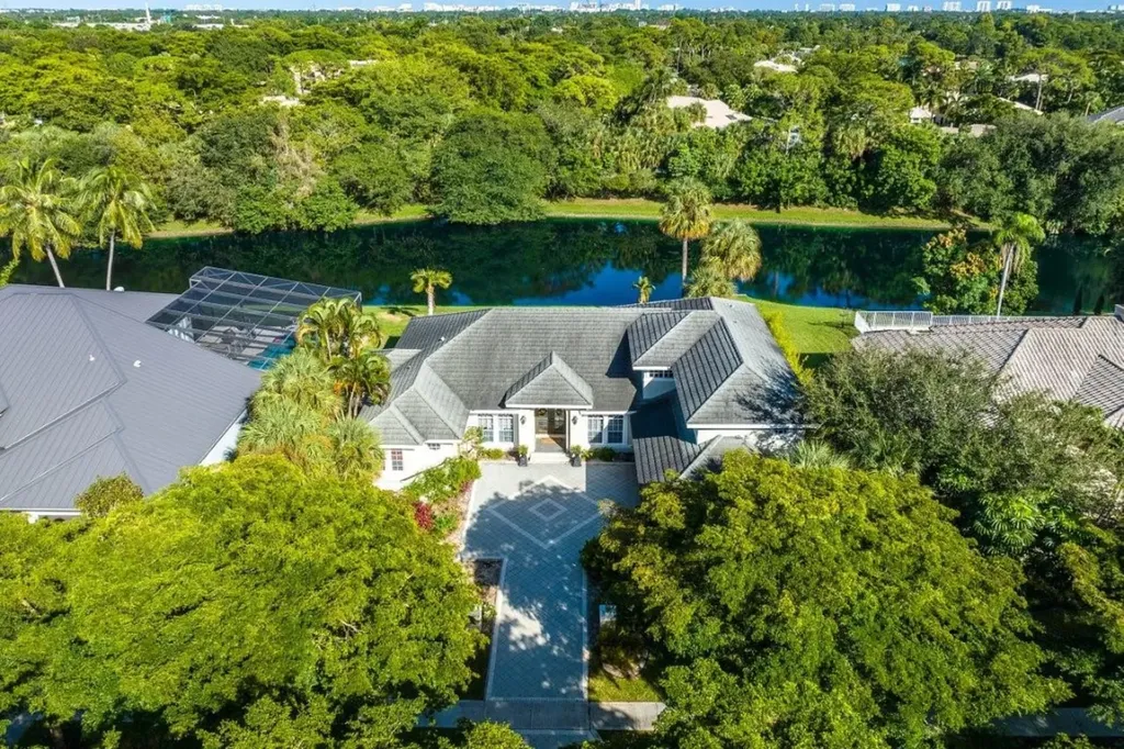 1100 SW 21st Avenue Boca Raton FL 33486