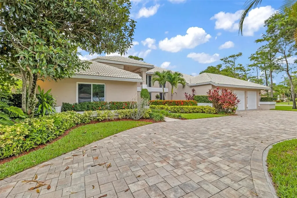 4670 W Leitner Drive Coral Springs FL 33067