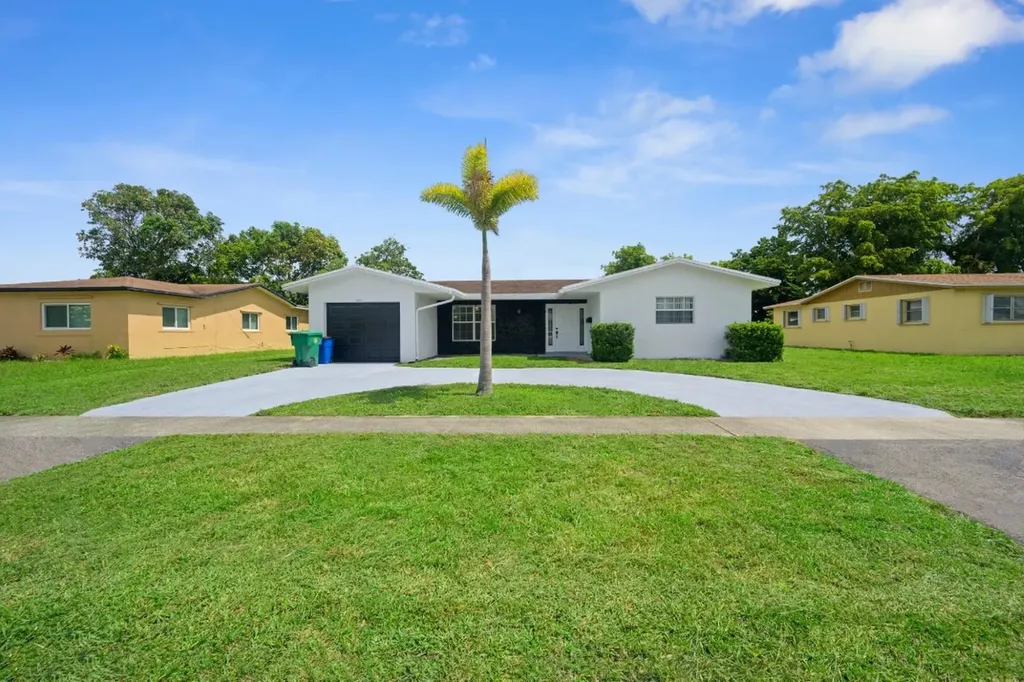 4940 NW 17th Court Lauderhill FL 33313