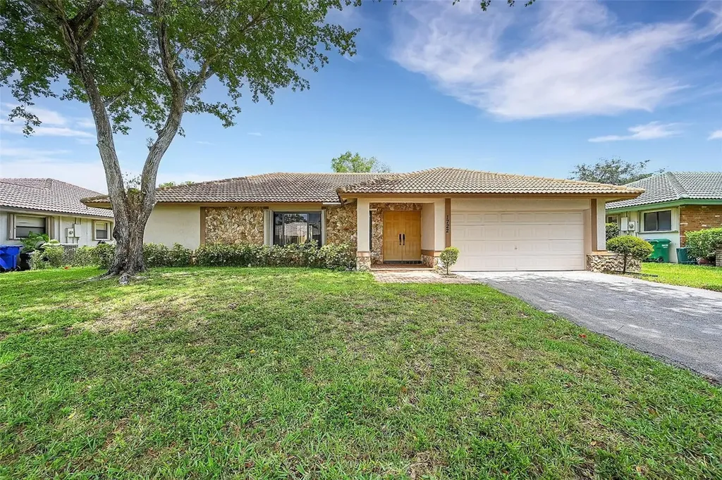 1722 NW 112th Terrace Coral Springs FL 33071