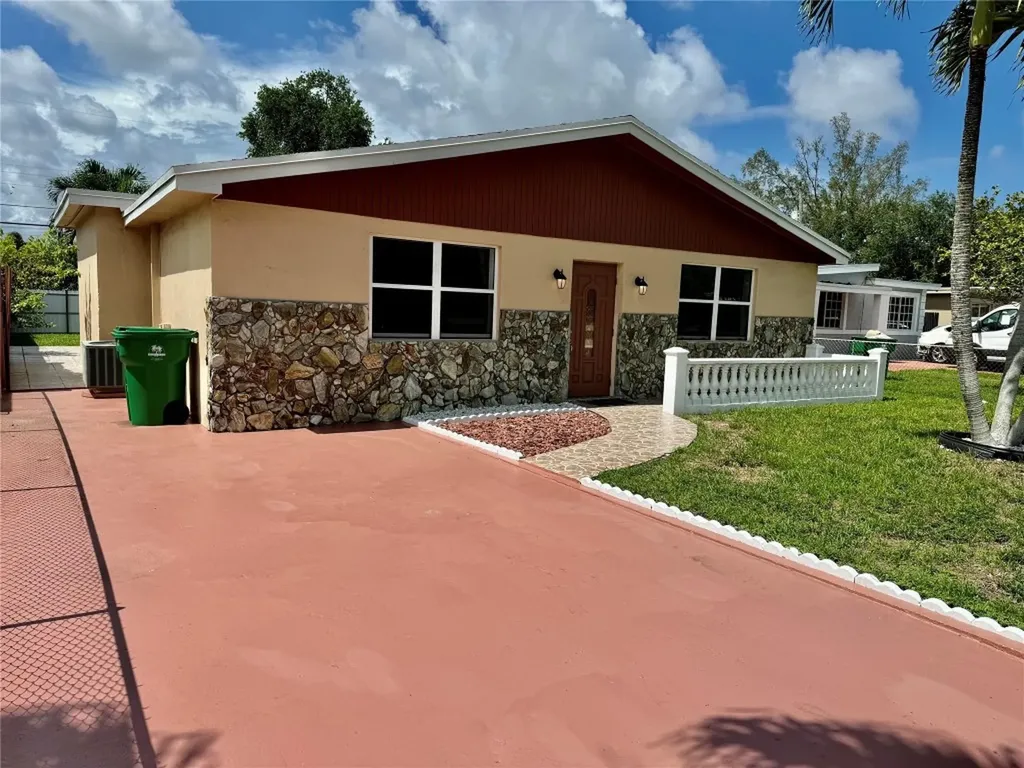 6131 SW 41st Street Miramar FL 33023