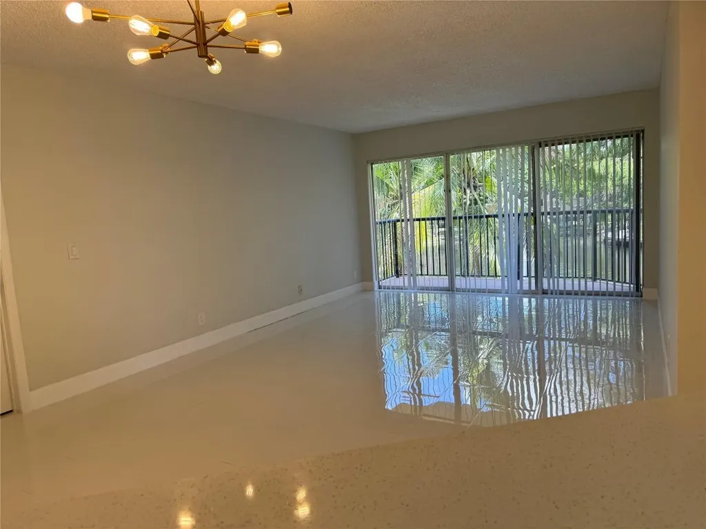 8891 Wiles Road Coral Springs FL 33067