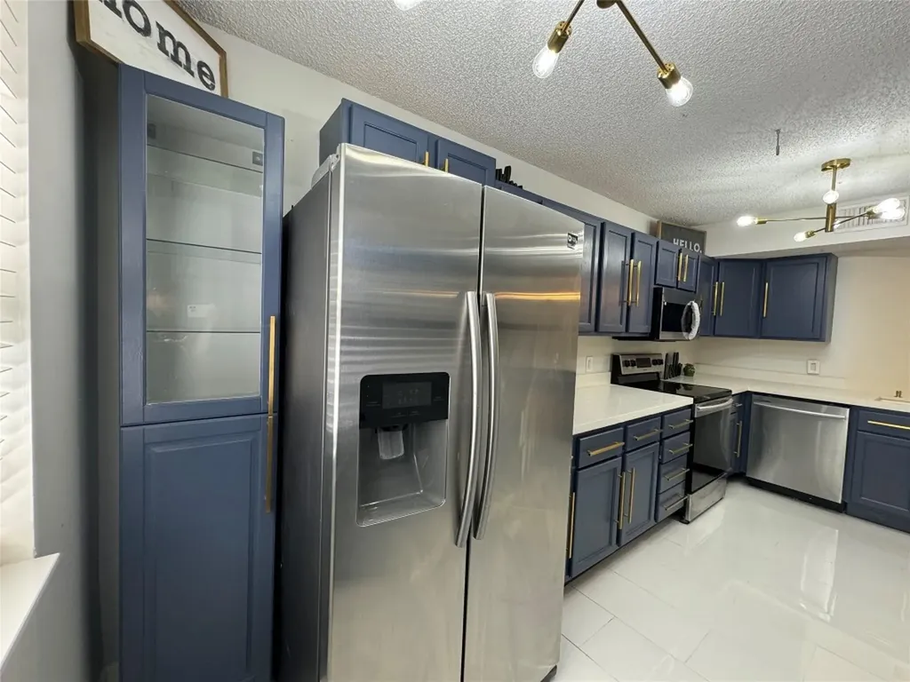 8891 Wiles Road Coral Springs FL 33067