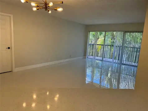 8891 Wiles Road Coral Springs FL 33067