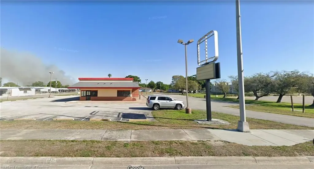 599 Us 27 Moore Haven FL 33471