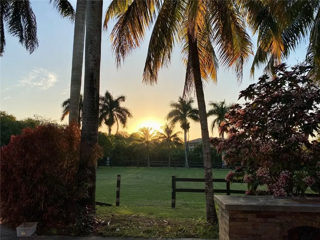 6251 SW 180th Terrace Southwest Ranches FL 33331