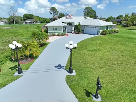 1402 SW Hackensack Avenue Port St Lucie FL 34953