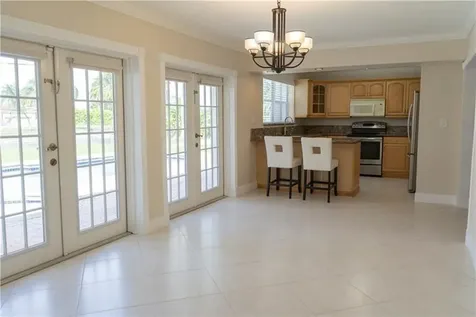 8165 NW 182nd Street Hialeah FL 33015