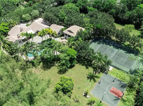 8800 NW 70th Court Parkland FL 33067