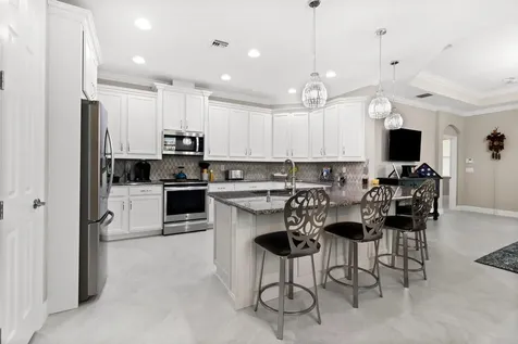 12868 SW Lake Fern Circle Port St Lucie FL 34987