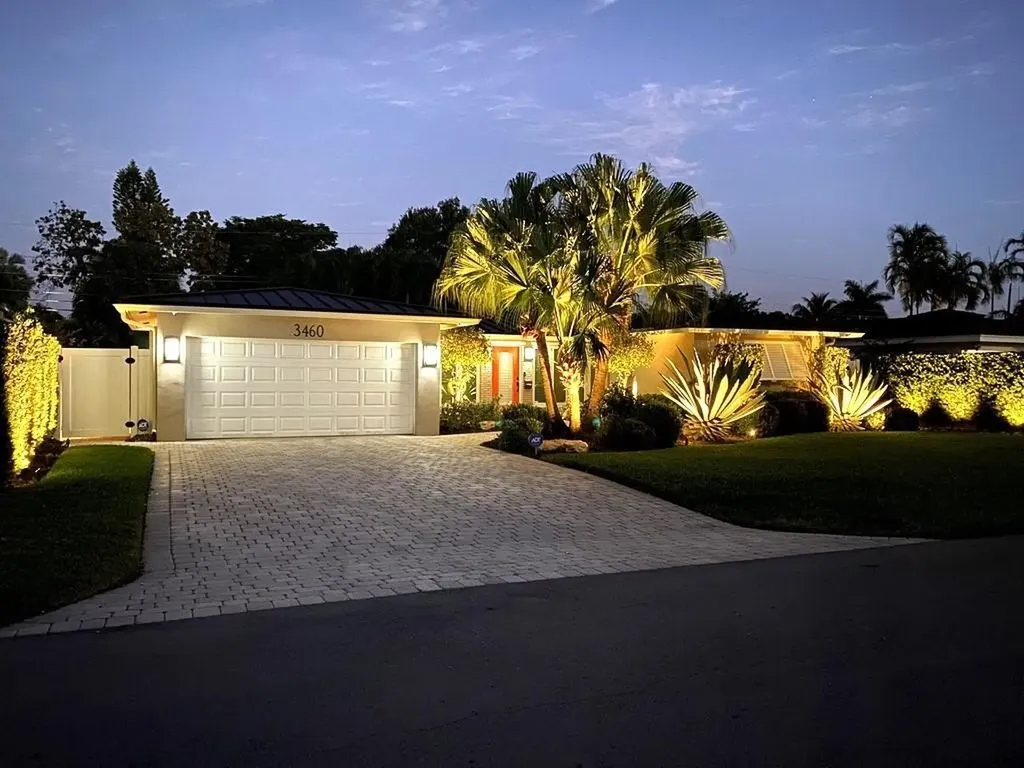 3460 NE 17th Terrace Oakland Park FL 33334