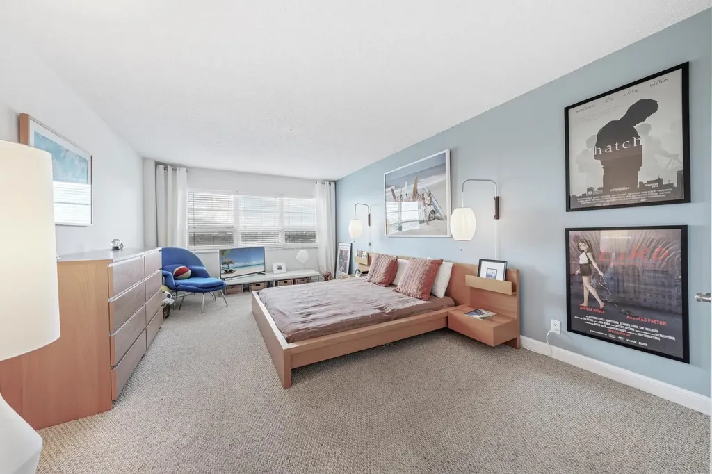 340 Sunset Drive Fort Lauderdale FL 33301