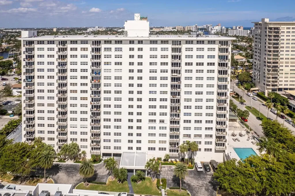 340 Sunset Drive Fort Lauderdale FL 33301