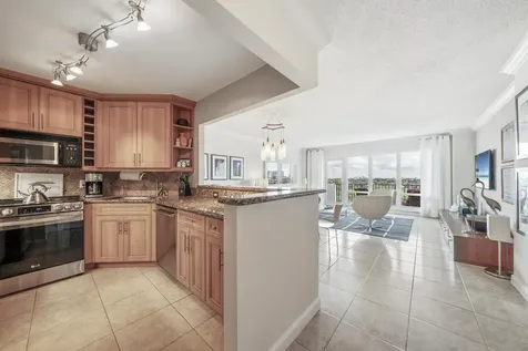 340 Sunset Drive Fort Lauderdale FL 33301