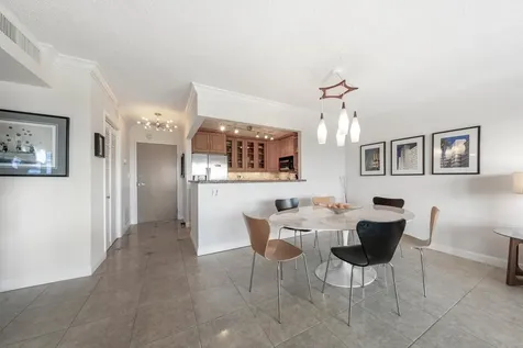 340 Sunset Drive Fort Lauderdale FL 33301