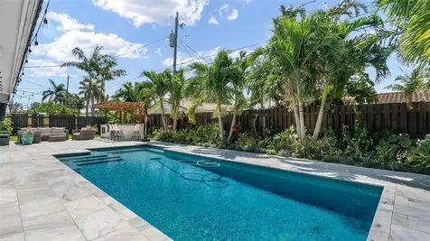 2800 NE 53rd Street Lighthouse Point FL 33064