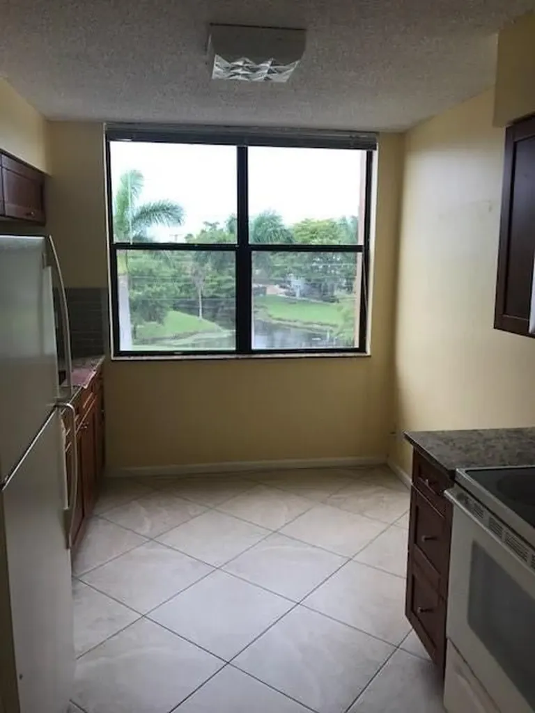 2455 Lindell Boulevard Delray Beach FL 33444