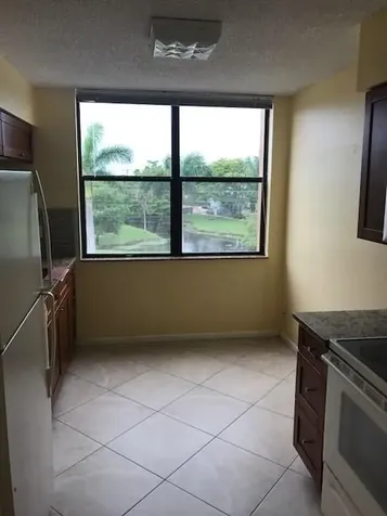 2455 Lindell Boulevard Delray Beach FL 33444