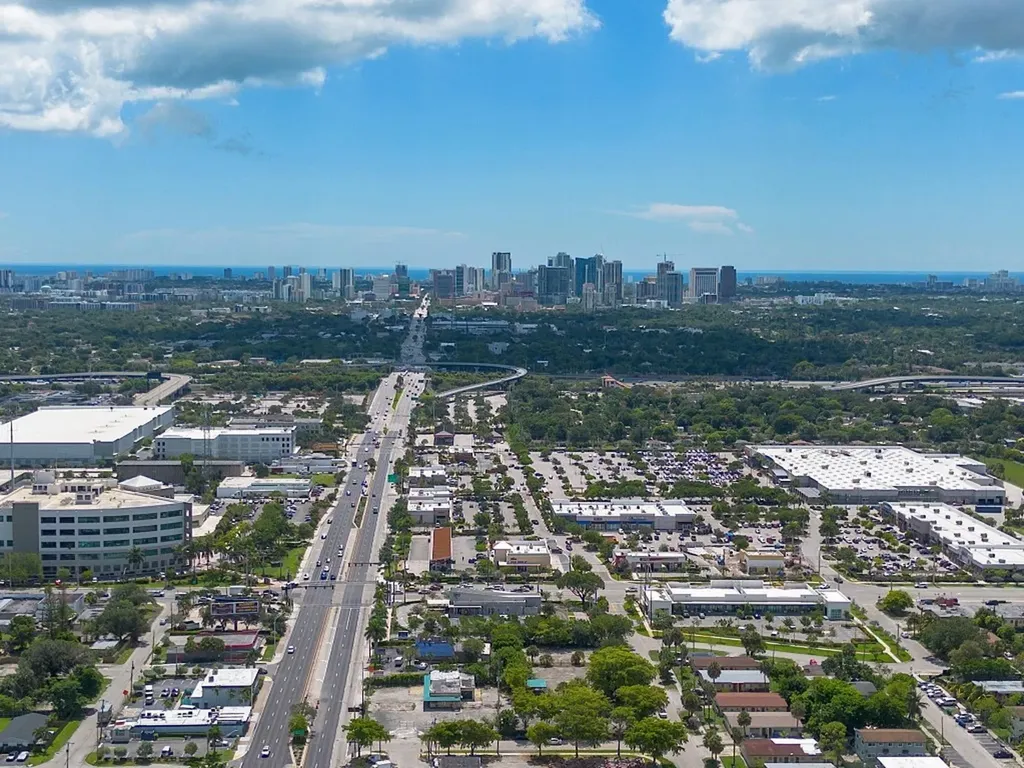 2790 W Broward Boulevard Fort Lauderdale FL 33312