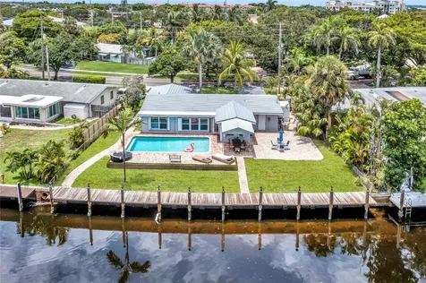 4730 NE 22nd Avenue Lighthouse Point FL 33064