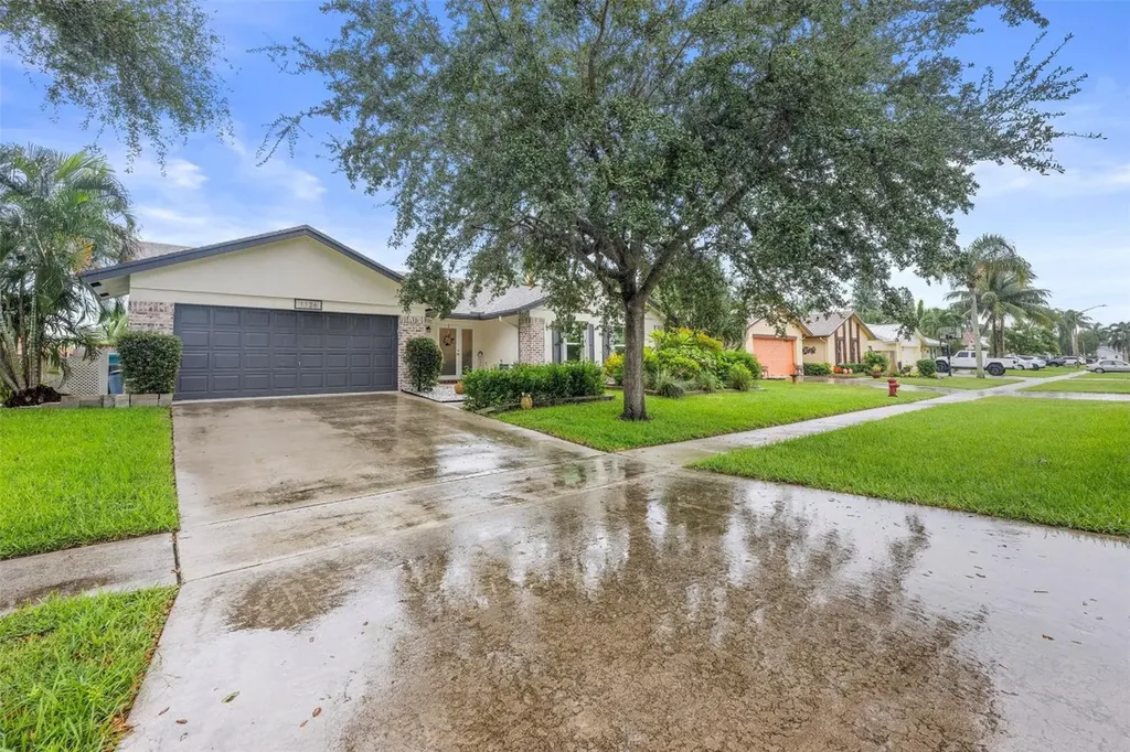 1126 NW 10th Street Boynton Beach FL 33426