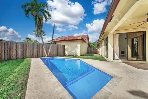 11250 SW 2nd Place Pembroke Pines FL 33025