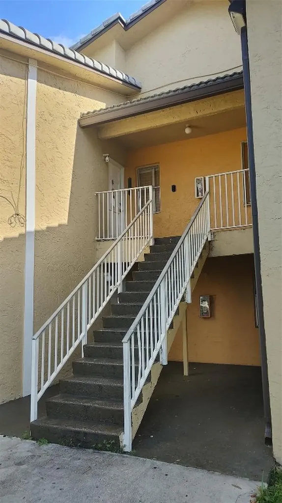 11585 NW 44th Street Coral Springs FL 33065