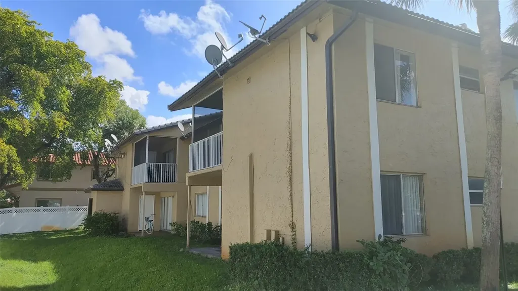 11585 NW 44th Street Coral Springs FL 33065