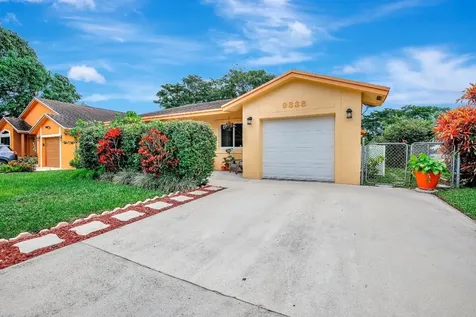 9338 NW 53rd Court Sunrise FL 33351
