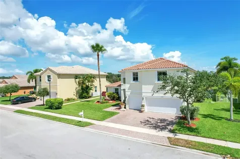 19147 SW 8th Street Pembroke Pines FL 33029