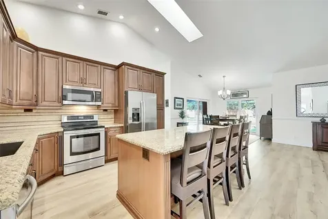 10777 NW 10th Place Coral Springs FL 33071