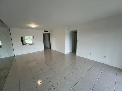 2900 NW 42nd Avenue Coconut Creek FL 33066