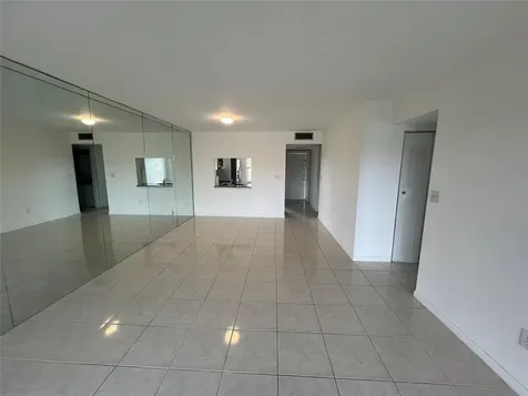 2900 NW 42nd Avenue Coconut Creek FL 33066
