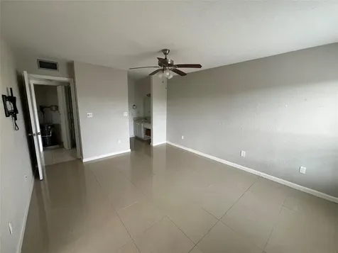 2900 NW 42nd Avenue Coconut Creek FL 33066