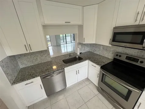 2900 NW 42nd Avenue Coconut Creek FL 33066
