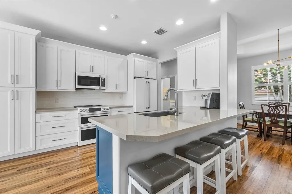 2110 NE 31st Street Lighthouse Point FL 33064