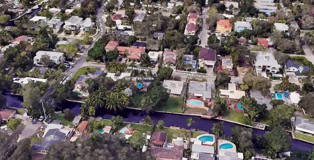 808 SW 8th Terrace Fort Lauderdale FL 33315