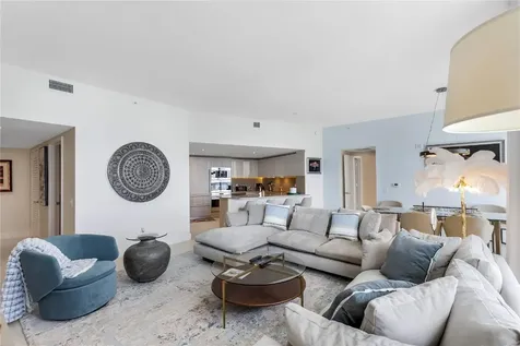 4111 S Ocean Drive Hollywood FL 33019