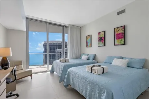 4111 S Ocean Drive Hollywood FL 33019