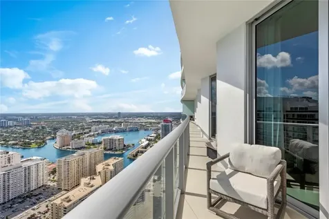 4111 S Ocean Drive Hollywood FL 33019