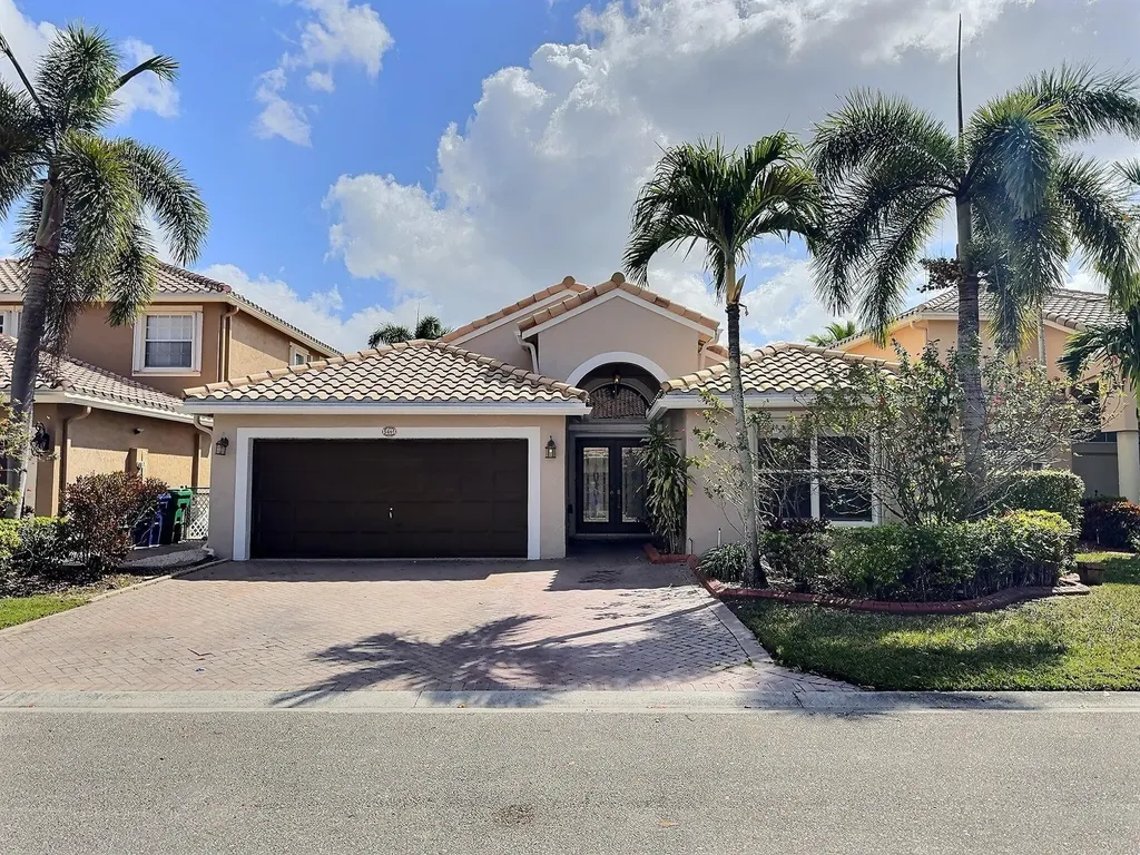 5401 NW 121st Avenue Coral Springs FL 33076
