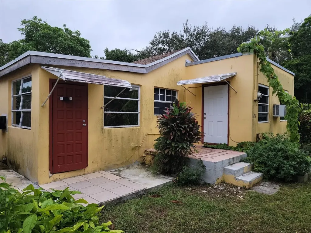 104 NE 56th Street Miami FL 33137