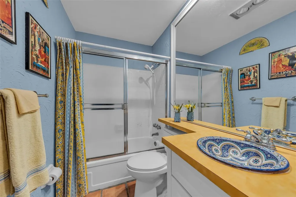 2541 NE 11th Street Pompano Beach FL 33062