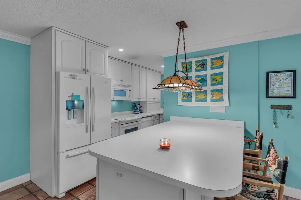 2541 NE 11th Street Pompano Beach FL 33062