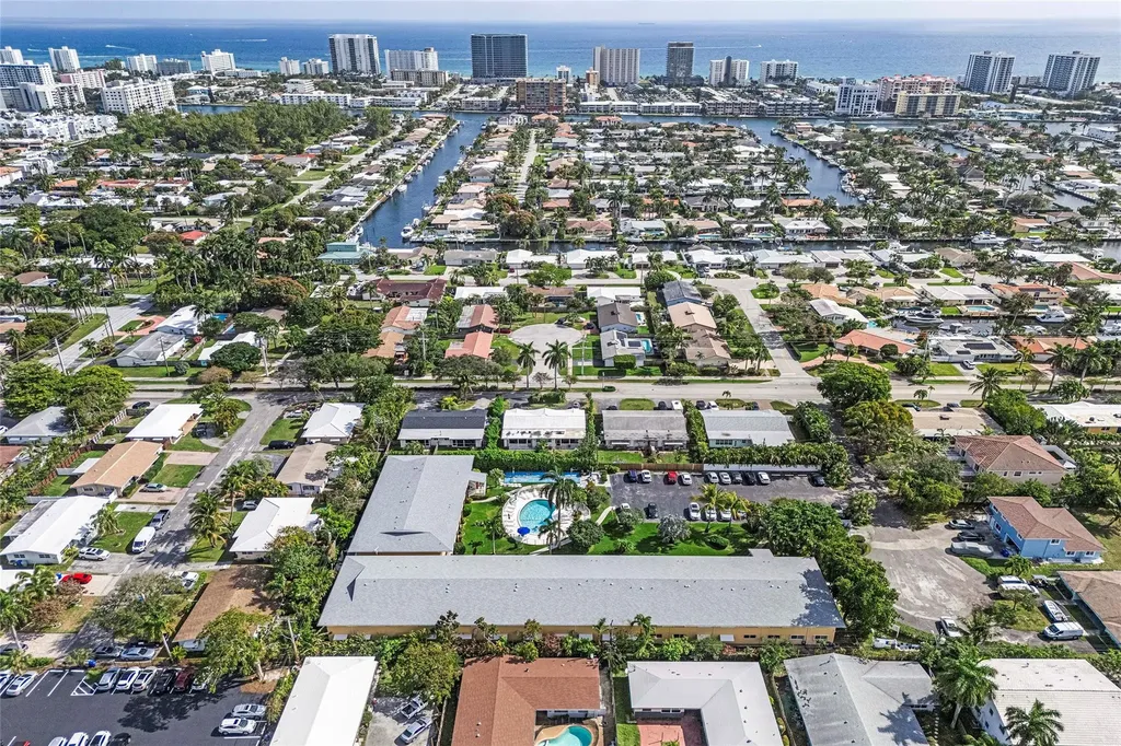 2541 NE 11th Street Pompano Beach FL 33062
