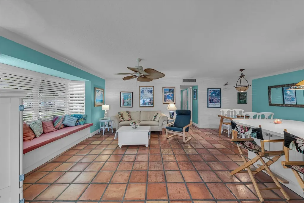 2541 NE 11th Street Pompano Beach FL 33062