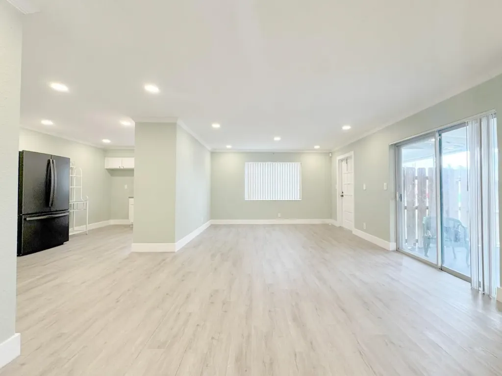 5940 NW 13th Street Sunrise FL 33313