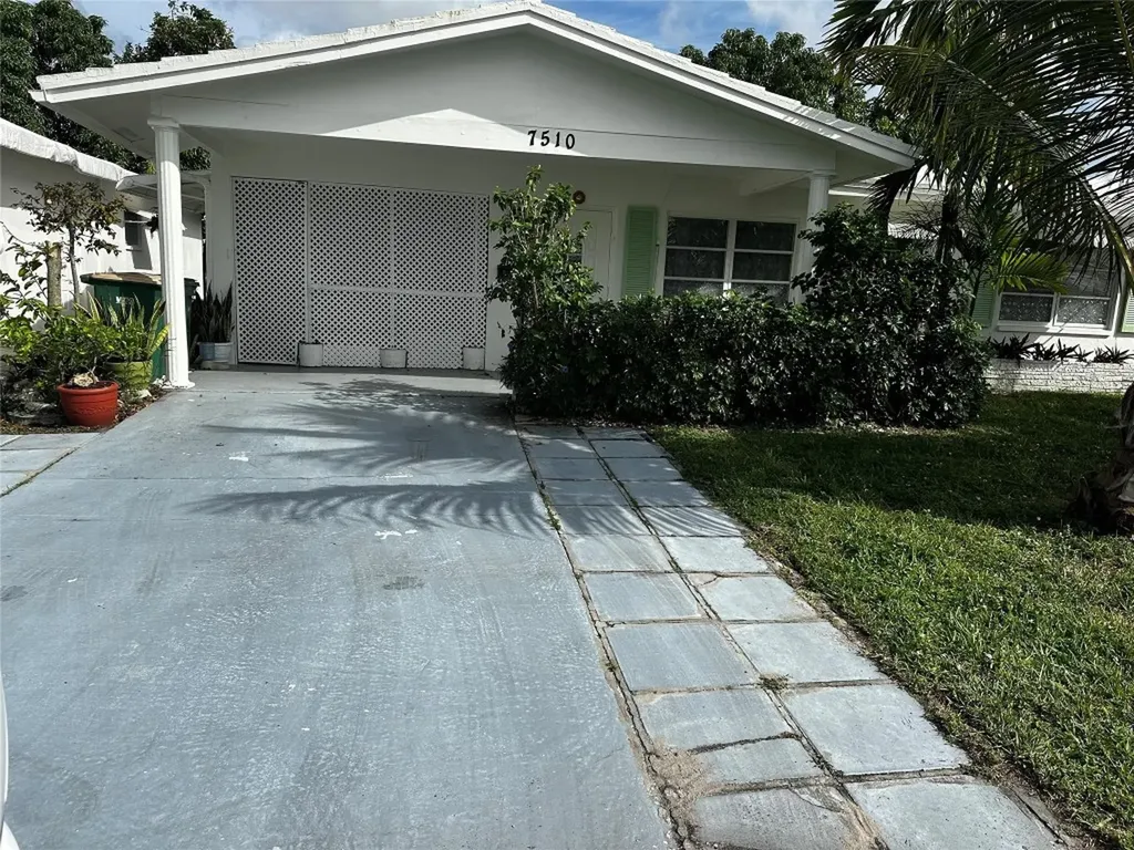7510 NW 67th Avenue Tamarac FL 33321