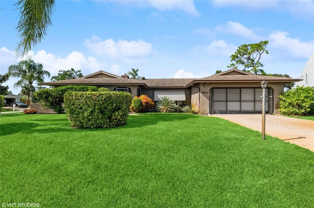2082 SE Esterbrook Street Port St Lucie FL 34983
